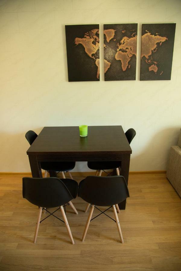 Apartmani Borova 2 Veliko Gradište Exteriör bild